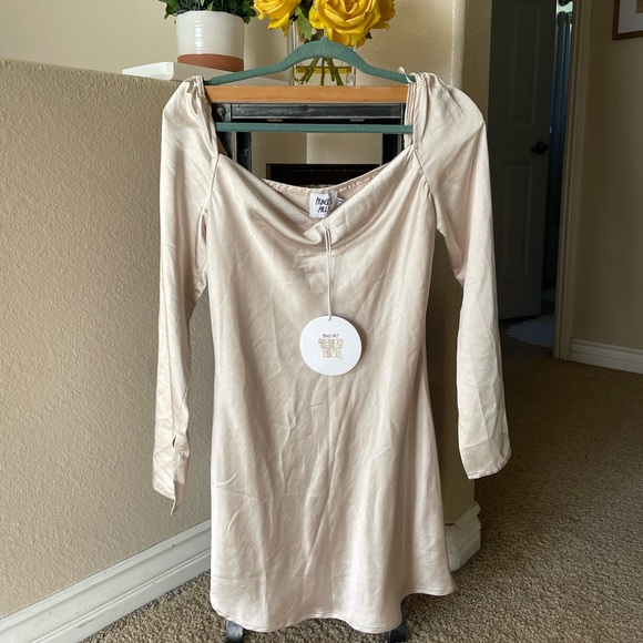 princess polly dress - Picture 2 of 4